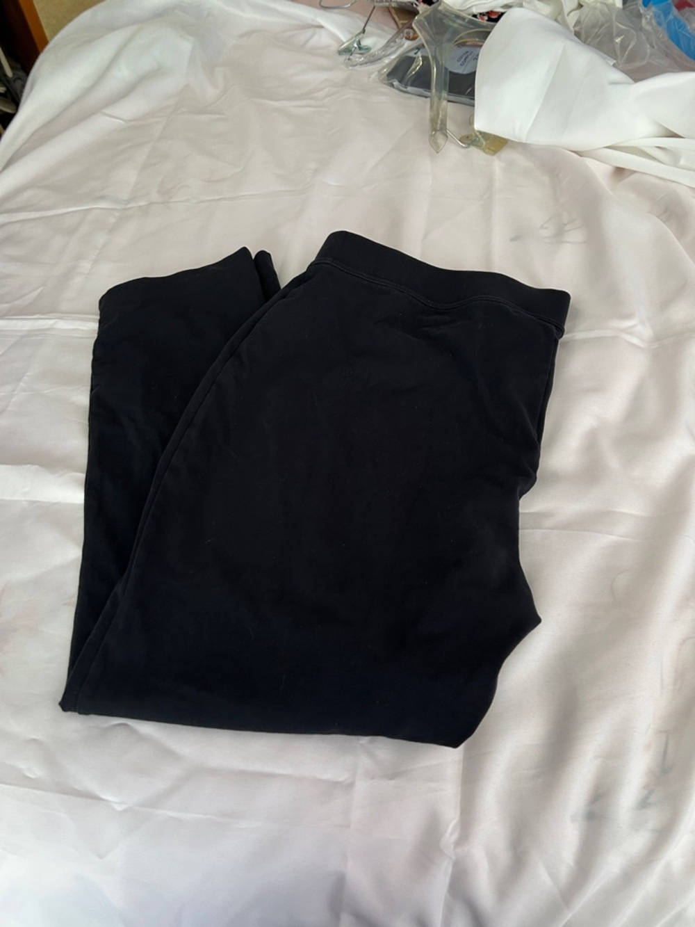 Lands' End Starfish Straight-Leg Pants with small zip front pocket - Picture 3 of 3